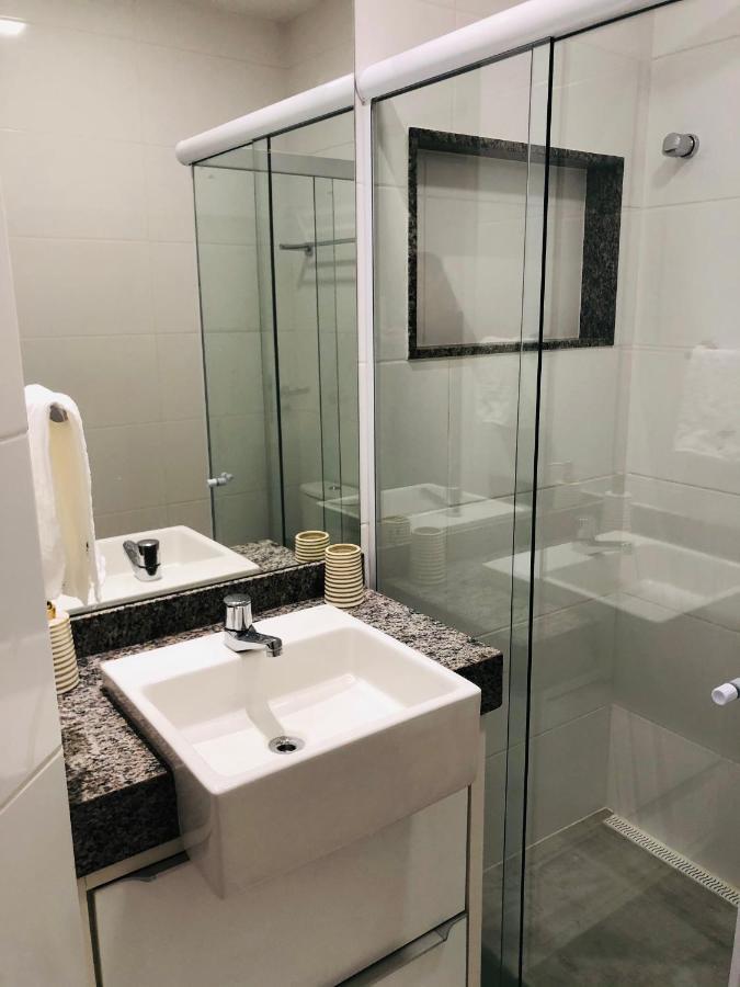 Apartamento Em Guarajuba, Bahia 1 Tudo Novinho E Finamente Decorado Салвадор Екстериор снимка